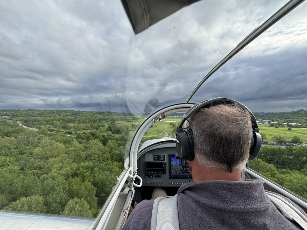 e4248db4 b8f2 44bf b541 3ab3afbdccbb 1 105 c